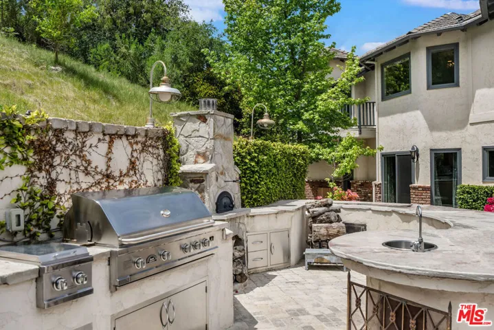 204 Bell Canyon Road, Bell Canyon, California 91307