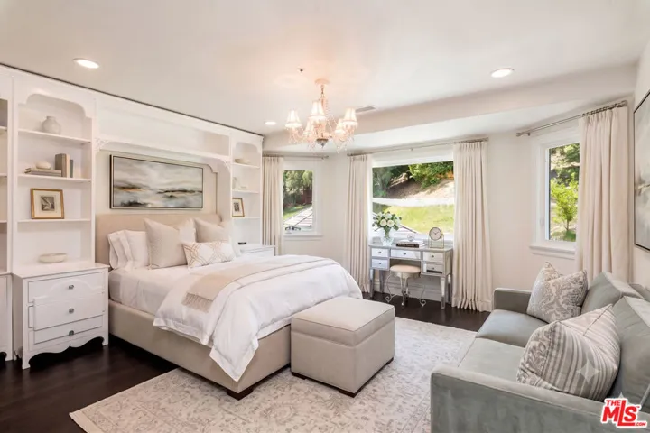 204 Bell Canyon Road, Bell Canyon, California 91307