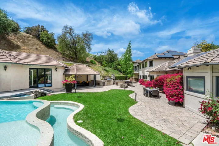 204 Bell Canyon Road, Bell Canyon, California 91307
