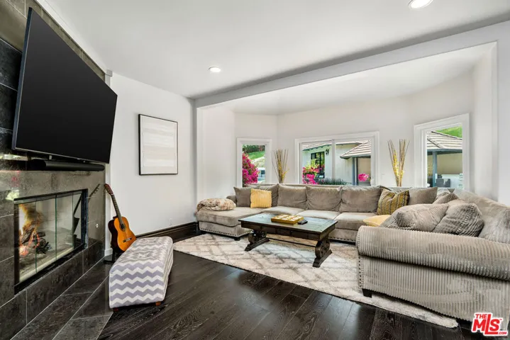 204 Bell Canyon Road, Bell Canyon, California 91307