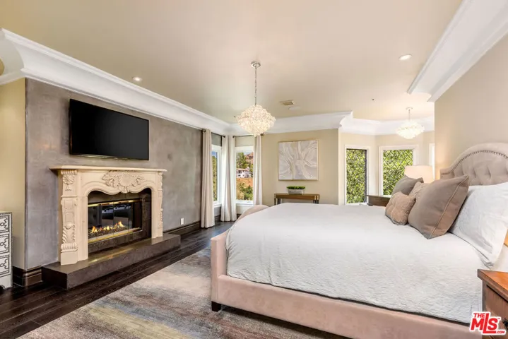 204 Bell Canyon Road, Bell Canyon, California 91307