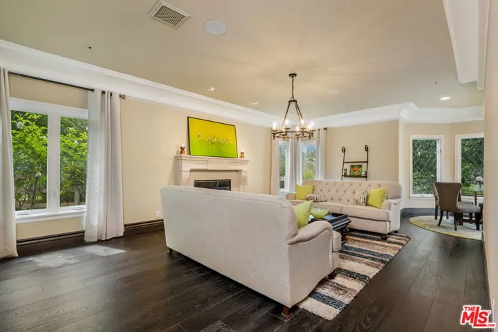 204 Bell Canyon Road, Bell Canyon, California 91307