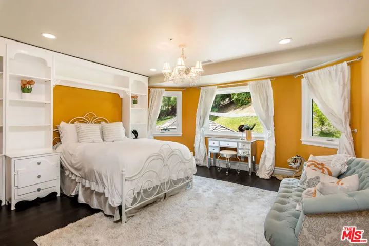 204 Bell Canyon Road, Bell Canyon, California 91307