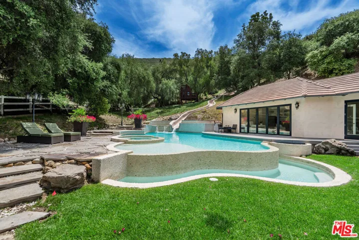 204 Bell Canyon Road, Bell Canyon, California 91307