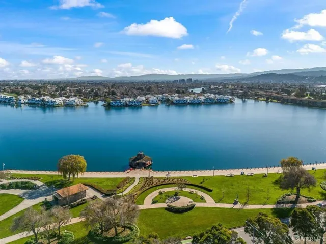608 Anacapa Lane, Foster City, California 94404