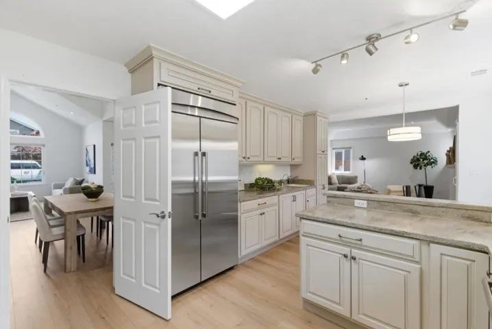 608 Anacapa Lane, Foster City, California 94404