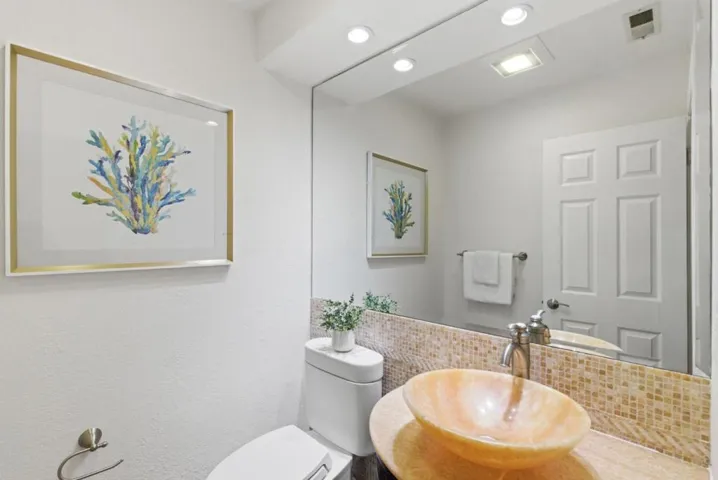 608 Anacapa Lane, Foster City, California 94404