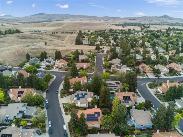 467 Knottingham Circle, Livermore, California 94551