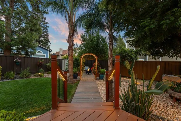 467 Knottingham Circle, Livermore, California 94551