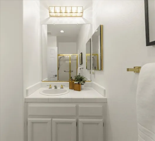 467 Knottingham Circle, Livermore, California 94551