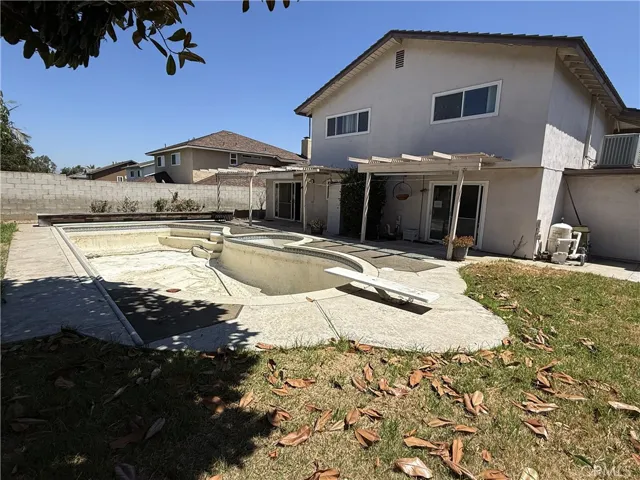 231 N Redrock, Anaheim, California 92807