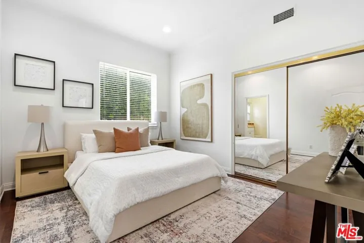 20274 Via Medici, Porter Ranch, California 91326