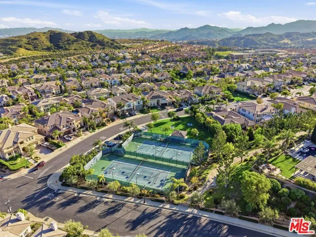 20274 Via Medici, Porter Ranch, California 91326