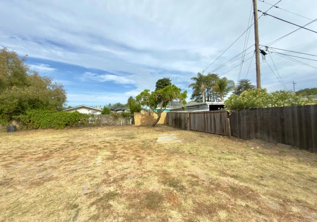 131 Trevethan, Santa Cruz, California 95062 — photo 5