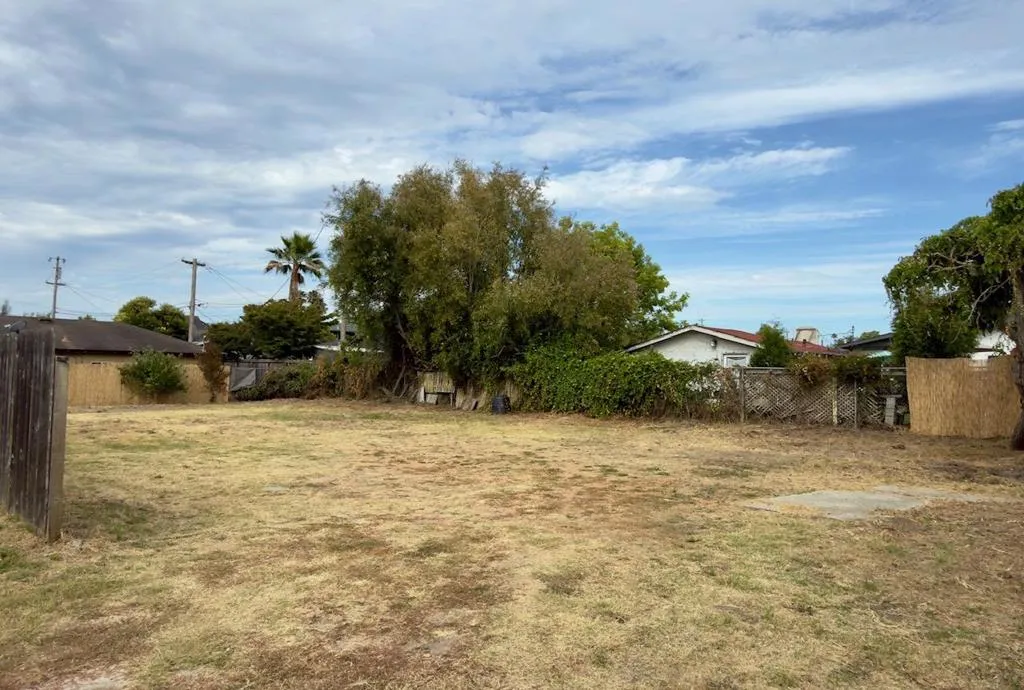 131 Trevethan, Santa Cruz, California 95062 — photo 4