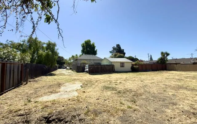 131 Trevethan, Santa Cruz, California 95062