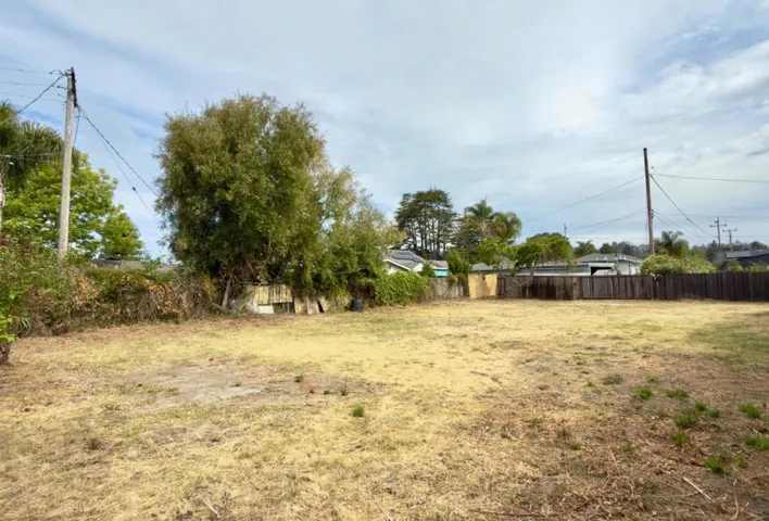 131 Trevethan, Santa Cruz, California 95062