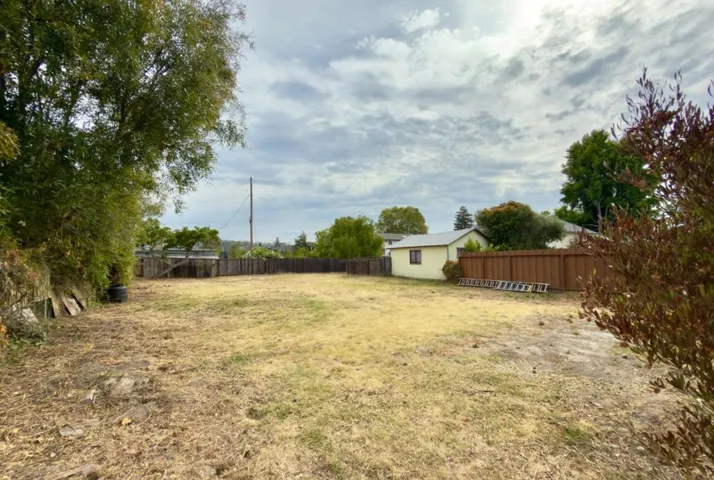 131 Trevethan, Santa Cruz, California 95062