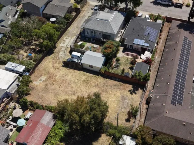 131 Trevethan, Santa Cruz, California 95062