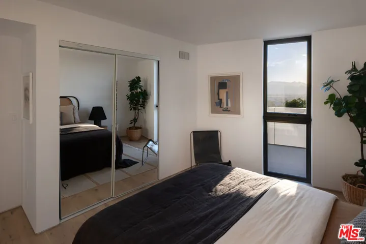 3607 Kinney Street, Los Angeles, California 90065