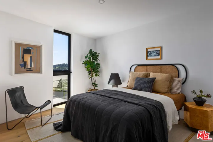 3607 Kinney Street, Los Angeles, California 90065