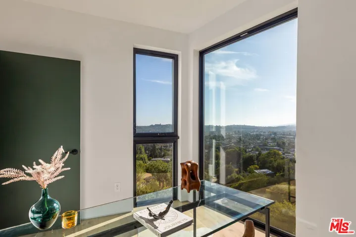 3607 Kinney Street, Los Angeles, California 90065