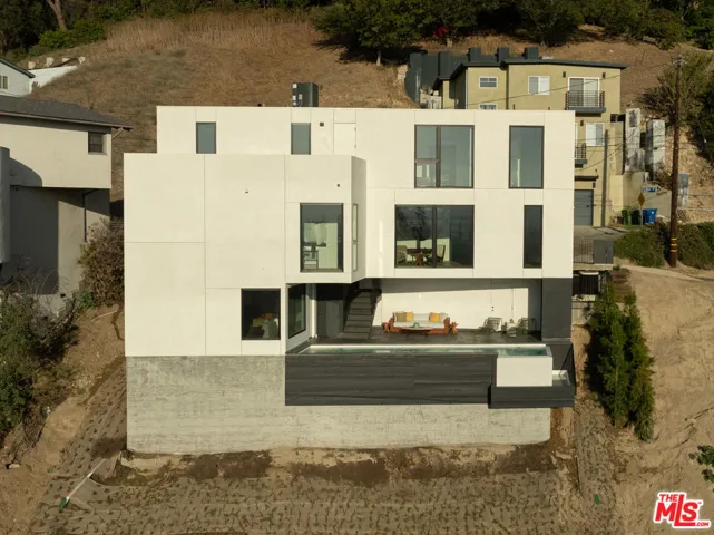 3607 Kinney Street, Los Angeles, California 90065