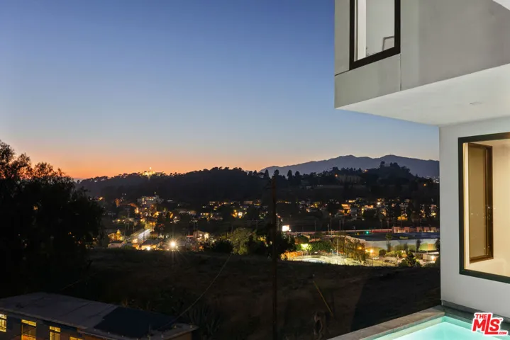 3607 Kinney Street, Los Angeles, California 90065