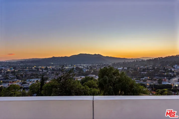 3607 Kinney Street, Los Angeles, California 90065