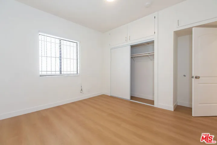 1443 N Mariposa Avenue, Los Angeles, California 90027