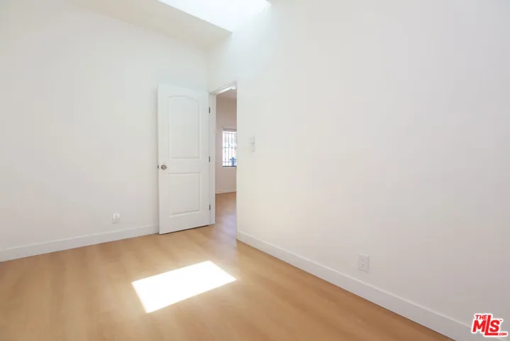 1443 N Mariposa Avenue, Los Angeles, California 90027