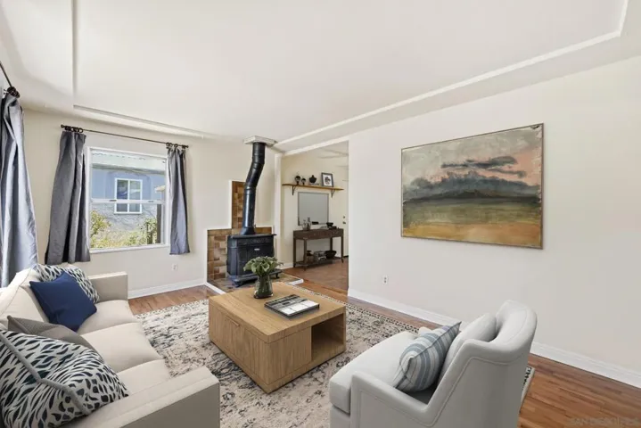 https://zimg.paragon.ice.com/ParagonImages/Property/PA/SDMLS/-530271/1/533/400/7628d11952c96351eac0331ebc6275ec/3/3026c0d1c5e240ec249c2cc1ec3ed0d7/-530271-7762ac29-ece1-4f47-ae55-3972e8c436b6.JPG
