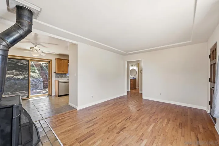 2015 Noble St., Lemon Grove, California 91945