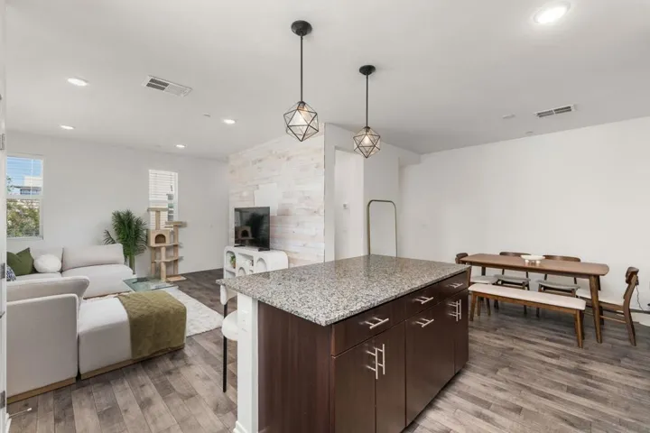 5412 Calle Sandwaves 169, San Diego, California 92154