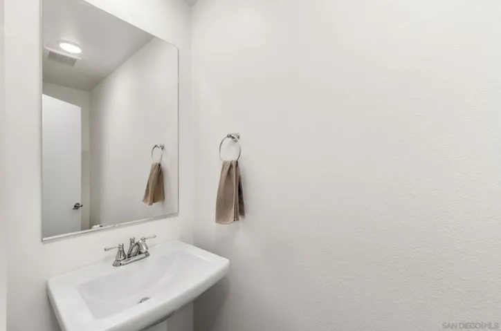5412 Calle Sandwaves 169, San Diego, California 92154