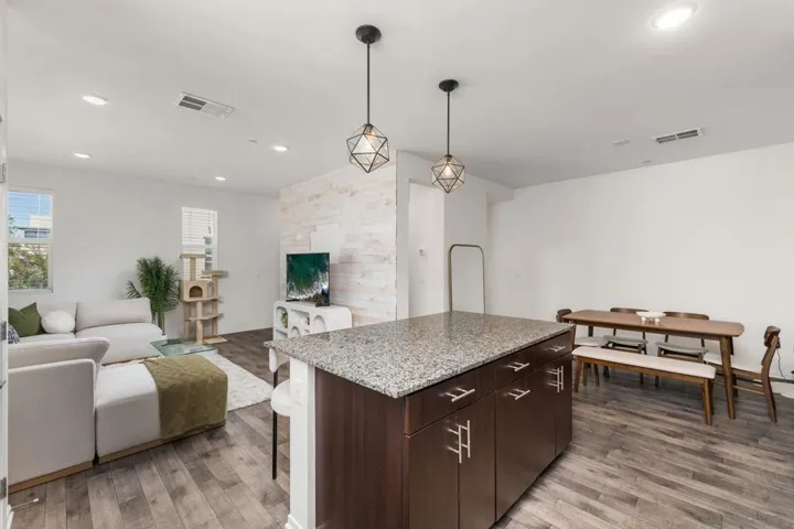5412 Calle Sandwaves 169, San Diego, California 92154