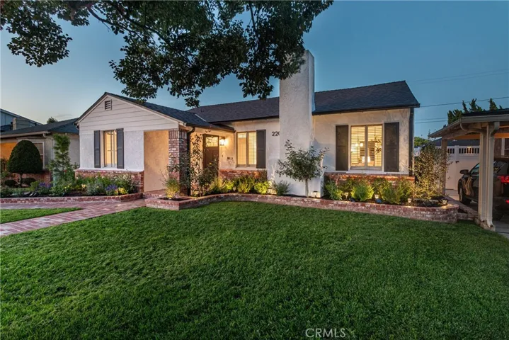 220 S Reese, Burbank, California 91506