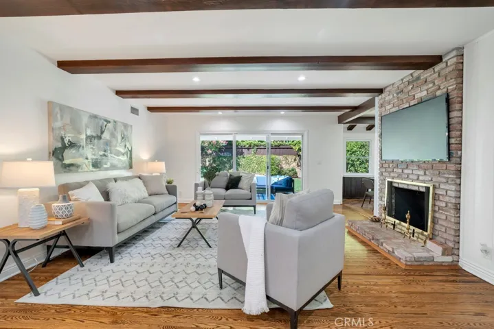 4530 Santa Lucia Drive, Woodland Hills, California 91364