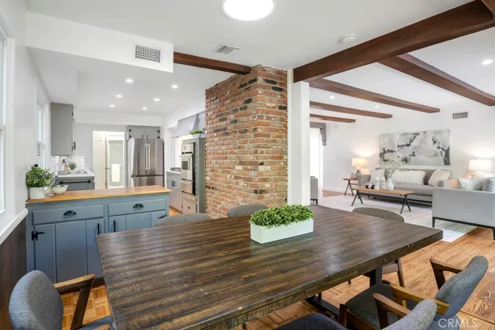 4530 Santa Lucia Drive, Woodland Hills, California 91364