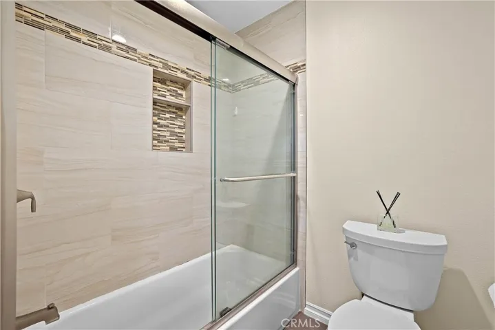 285 S Sierra Madre Boulevard D, Pasadena, California 91107