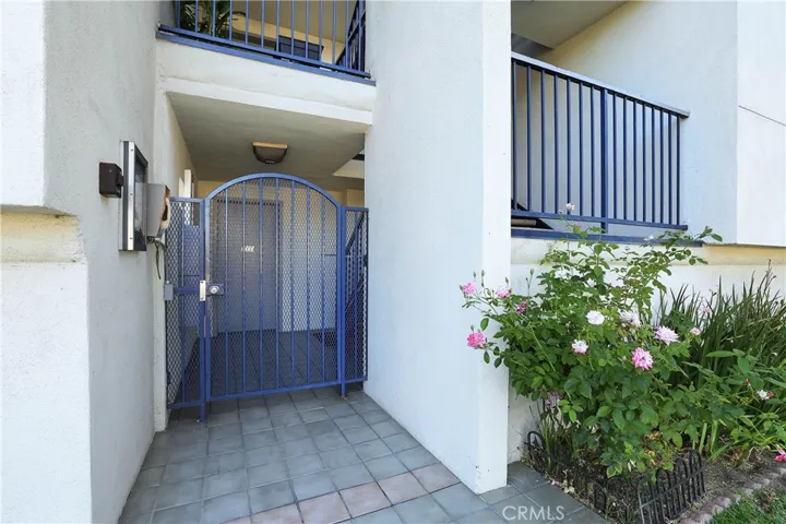 285 S Sierra Madre Boulevard D, Pasadena, California 91107