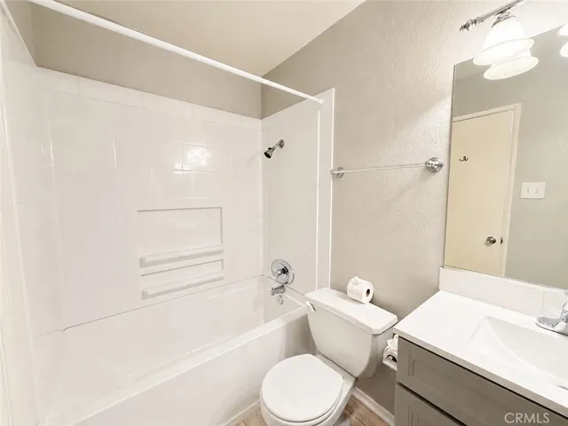 10655 Lemon Avenue 202, Rancho Cucamonga, California 91737