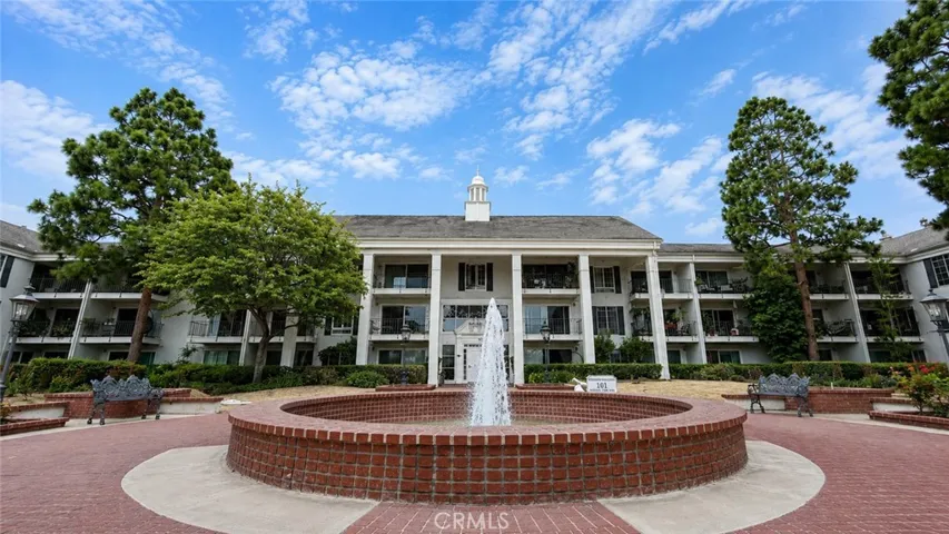 102 Scholz 243, Newport Beach, California 92663