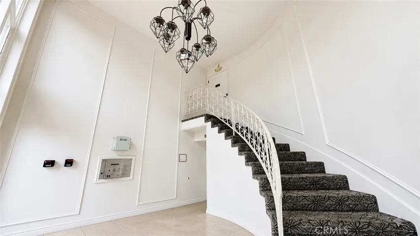 102 Scholz 243, Newport Beach, California 92663