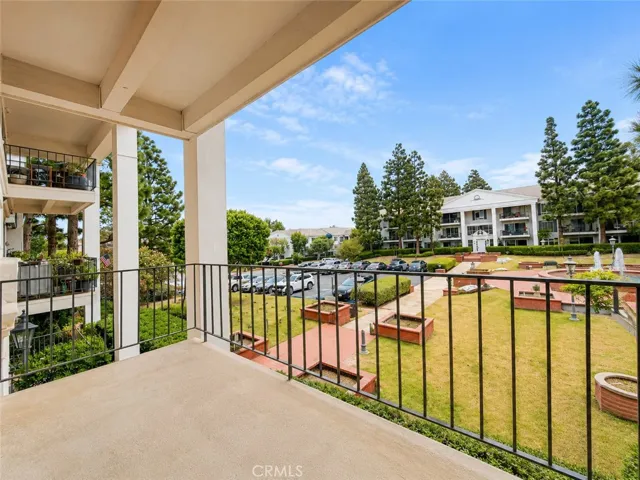 102 Scholz 243, Newport Beach, California 92663