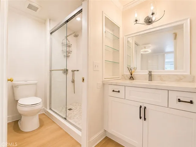 102 Scholz 243, Newport Beach, California 92663