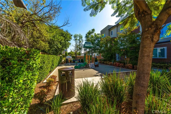 10618 Paramount, Downey, California 90241