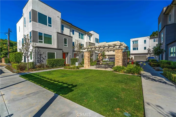 10618 Paramount, Downey, California 90241