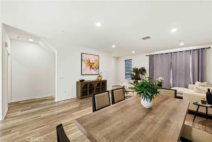 10618 Paramount, Downey, California 90241