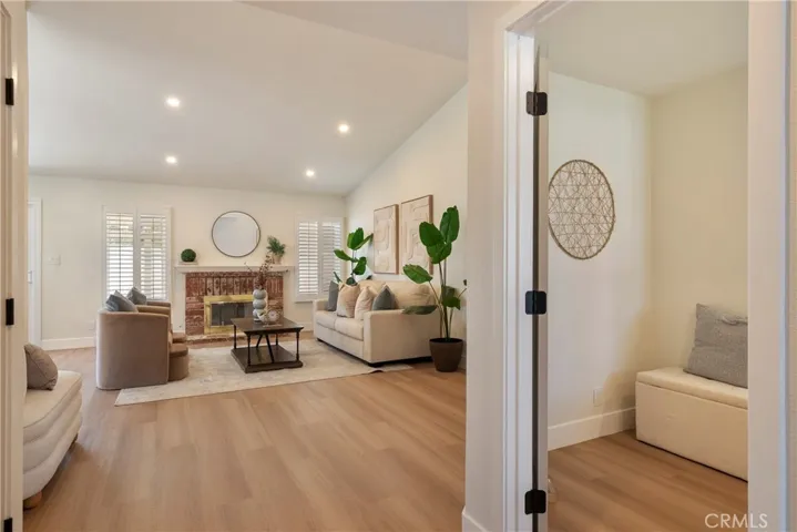 11401 Rancho Del Oro, Riverside, California 92505